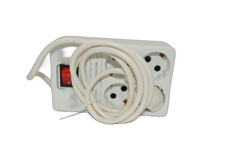 Հոսանքի պաշտպանիչ  (4 տեղ)