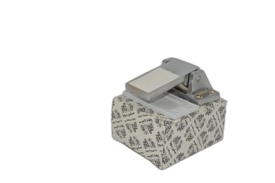 Ծխնի իրանական-վիտրինա