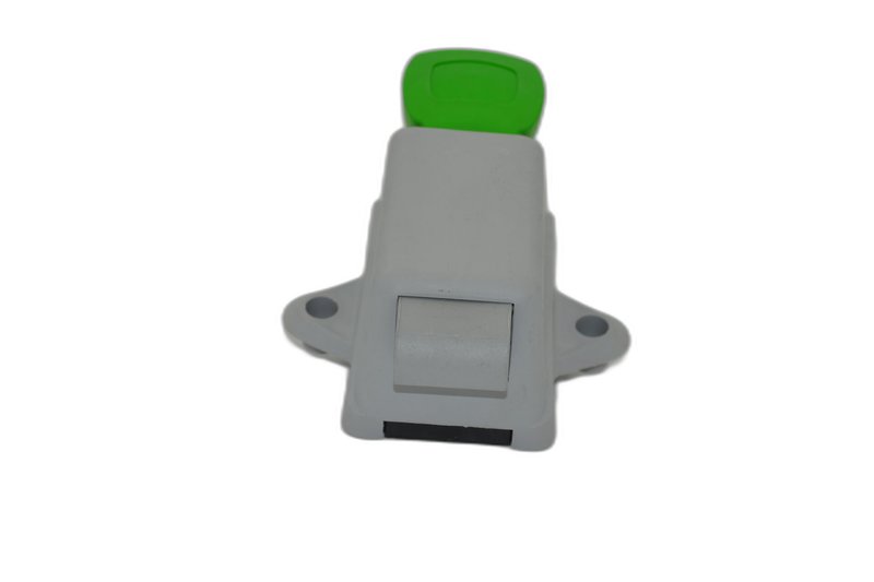 Սառնախցիկի դռան փականի ներսի դետալ